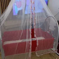نی نی لای همراه با پشه بند
