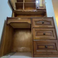 میز وسایل شخصی