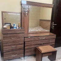 سرویس تخت و پاتختی