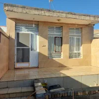 کاشی سرامیک و موزاییک کاری انجام میشود