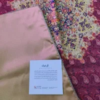 رومیزی ترمه ابریشم طرح گل فرنگ