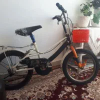 دوچرخه ۱۶ سفید رنگ