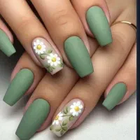 نیازمند به همکاری در سالن زیبایی
