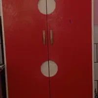 کمد کودک‌ و نوجوان