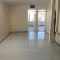 80متر/2خواب /خیابان آیت/
