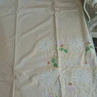 سفره رومیزی گل برجسته