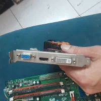 رم ۲ گیگ ddr3 کارت گرافیک ۱گیگ hdmi