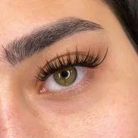 خدمات و آموزش کاشت هیدن لیفت ابرو و مژه