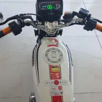 موتور ۲۰۰ پیشرو