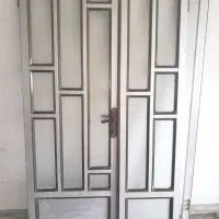 در  آلومینیومی