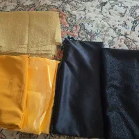 مقداری پارچه لباسی