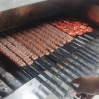 به یک نیروی خانوم جهت نظافت وتمیز کاری نیازمندیم