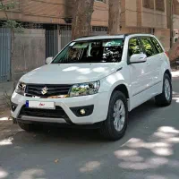 سوزوکی ویتارا درحدصفر 97 کلاس10 اتومات فول سانروف‌