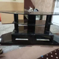 میز تلویزیون شیشه ایی