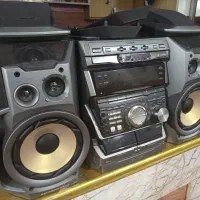 ضبط و باند غول پیکر سونی سری vx8 معروف