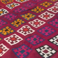 یک عدد گلیم عالی ترتمیز به فروش میرسد