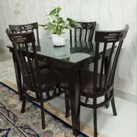 میز ناهارخوری۴نفره لهستانی محکم وسالم