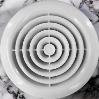 دریچه پلاستیکی