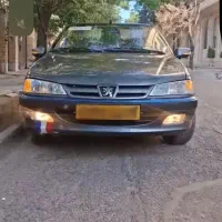 پارس ۹۸ عروسک