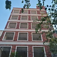 آپارتمان تاپ لوکیشن قرچک