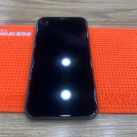 Apple 11 normal|موبایل|اصفهان, چرخاب|دیوار