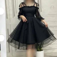 فروشنده خانم لباس مجلسی زنانه پاساژحجت