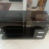 میز تلوزیون شیشه ایی کارکرده