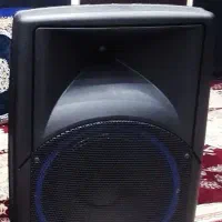 یک عدد باند اکبند