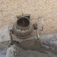 بتن ریزی دستی درتهران واستان تهران