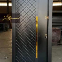 درب ضد سرقت.پنجره دوجداره upvc.کرکره‌برقی کد KF003