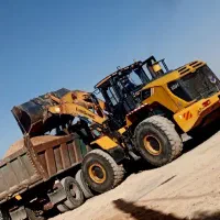 بیل مکانیکی خاکبرداری گودبرداری لودر کامیون پیکور