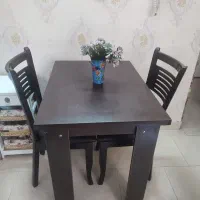 میز ناهار خوردی با دو عدد صندلی
