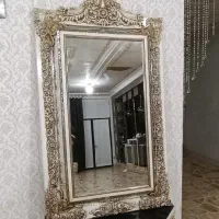 آینه و کنسول