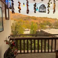 سوییت-اقامتگاه-بومگردی-چنارستان-درود