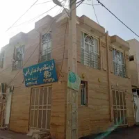 مغازه دو دهنه سر نبش