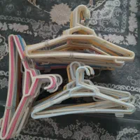 چوب لباسی رنگی