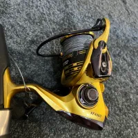 قلاب ماهیگیری yumoshi fx 4000