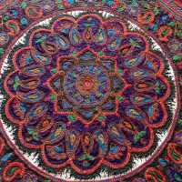 پته . روی میزی