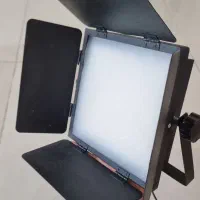 پروژکتور نور ثابت برند triopo مناسب عکاسی و بلاگری