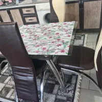 سلام میز نهار خوری چهار نفره در حد نو