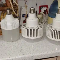 ۴عددلامپ ۱۲۰افراتاب وات صحیح وسالم ارسال هم دارم
