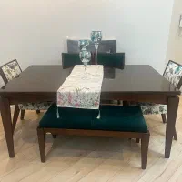 میز غذاخوری