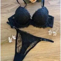 کاستوم لباس زیر فانتزی همراه عطر مخصوص قرار