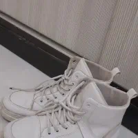 تعدادی کفش و دمپایی سایز ۳۵ .۳۶.۳۷
