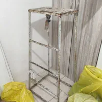 چهارپایه سنگین محکم