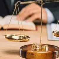 وکیل پایه یک دادگستری