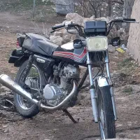 موتور پلاک قدیم ۱۲۵ مدل ۸۲ عروسک