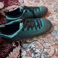 کتونی فوتبال سبز فقط دوبار استفاده شده نوعه نو