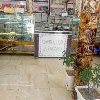 فروشندگی در قنادی
