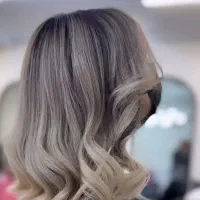 رنگ مو با کمترین قیمت برای روزهای پایانی اسفند|خدمات آرایشگری و زیبایی|ساری, |دیوار